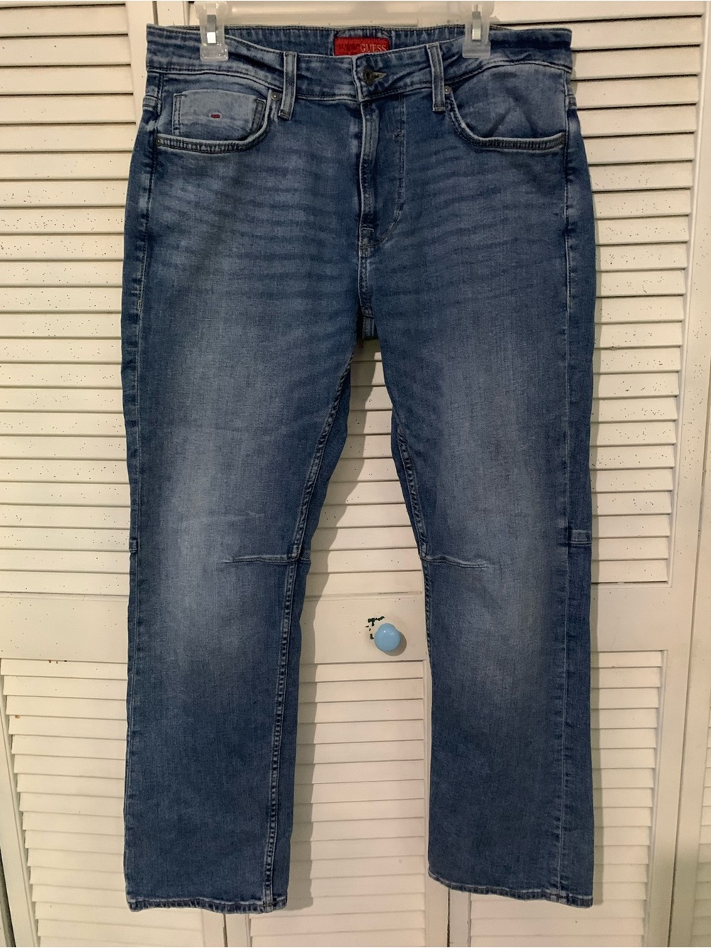Guess Regular Straight Denim Jeans With Back Zippered Pockets